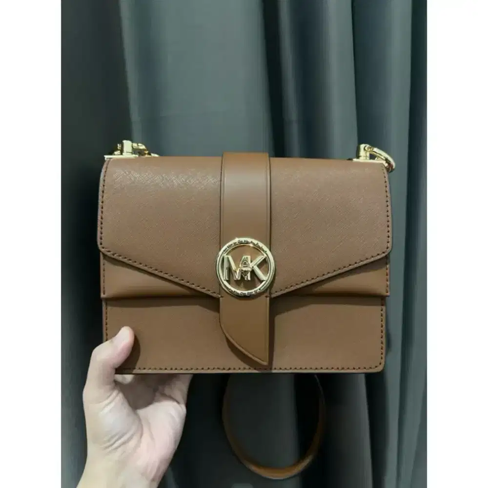 Preloved Michael Kors Greenwich Small Saffiano Leather Crossbody Bag