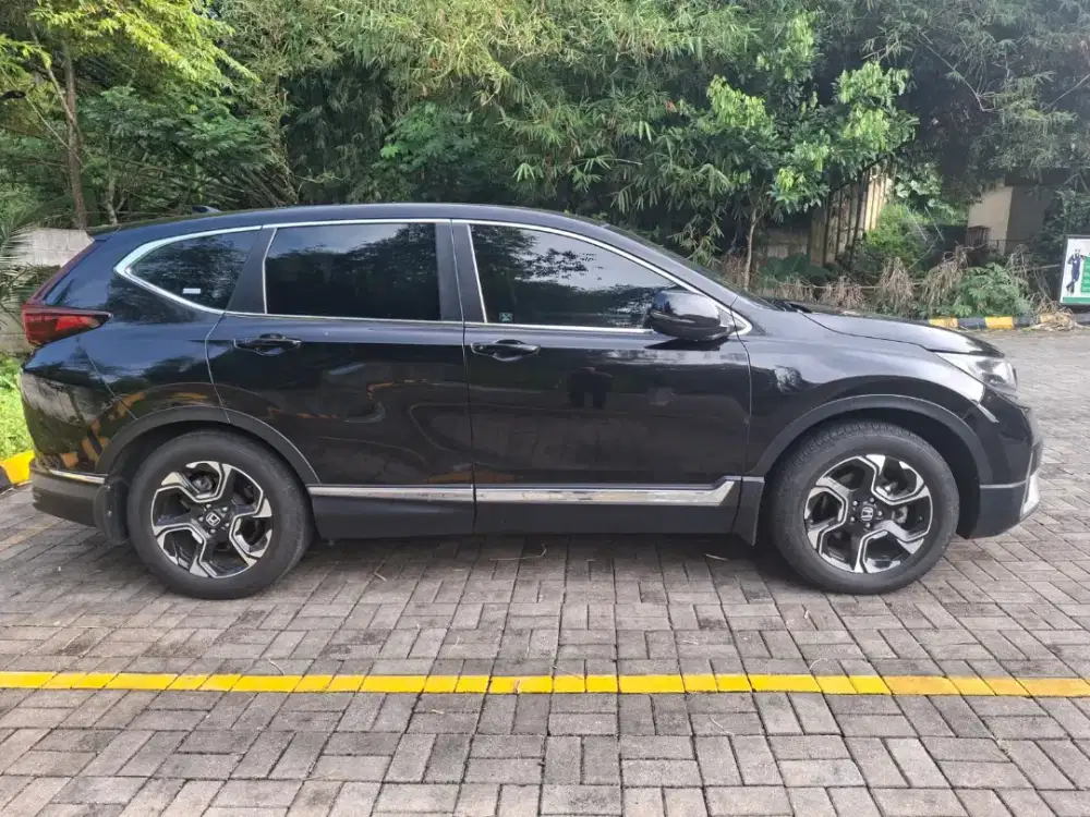 Crv 2.0 ex wanita km 48rb reckot 2022/2023 seperti mobil baru.istimewa