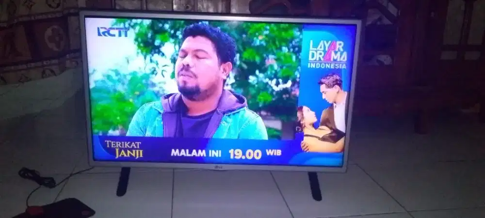 DIGITAL TV LG 32 IN