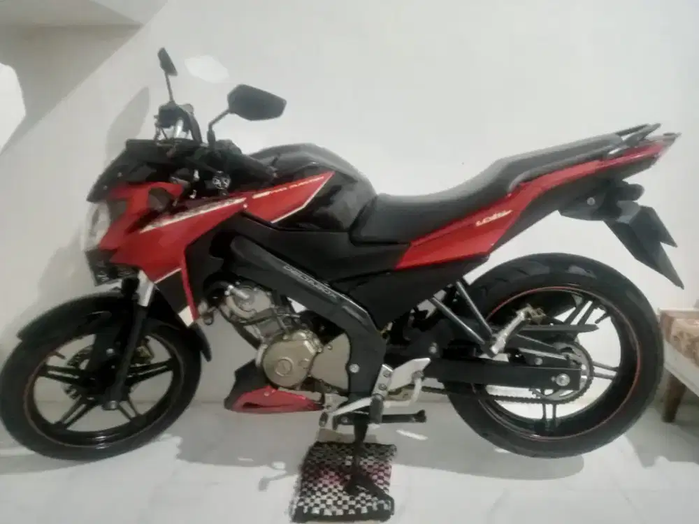 Yamaha Vixion like new