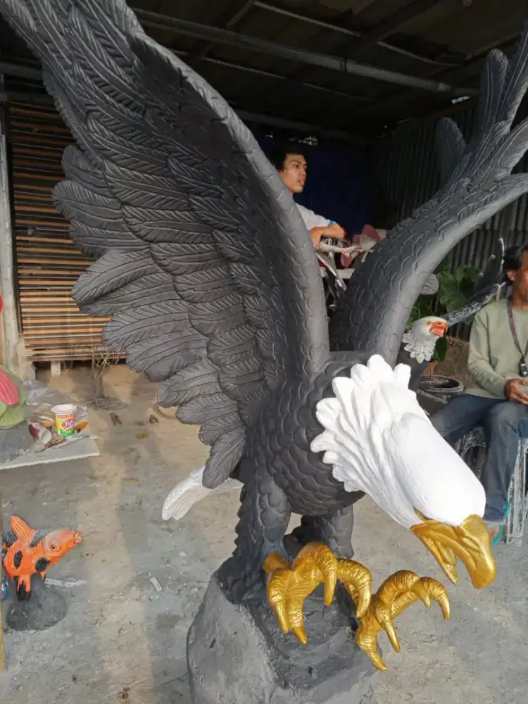 Jual patung hewan dan lain lain