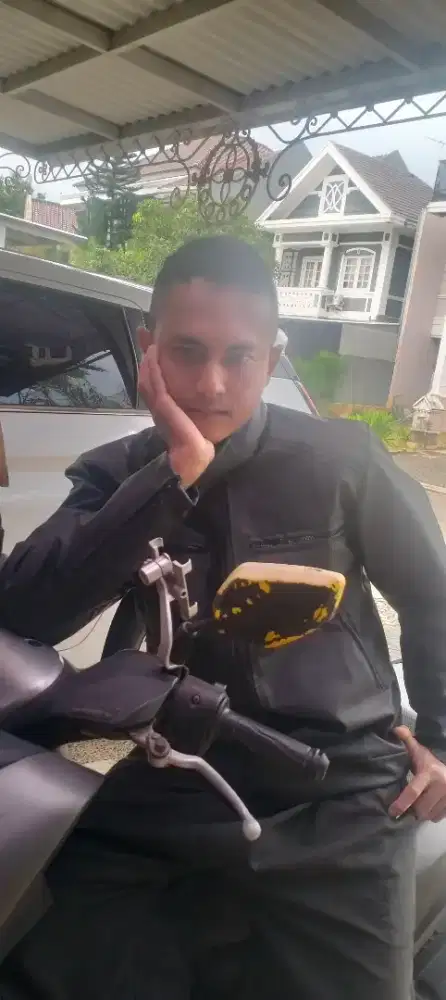 Mencari lowongan krja pembantu serabutan laki2 sudah pengalaman