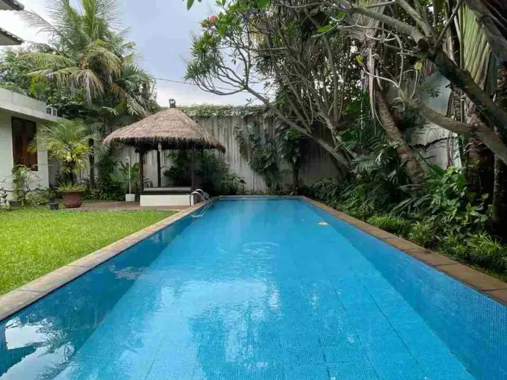 Rumah dijual di Kemang JakSel