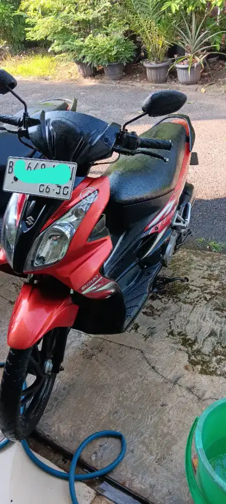 Suzuki Skywave 125. Merah