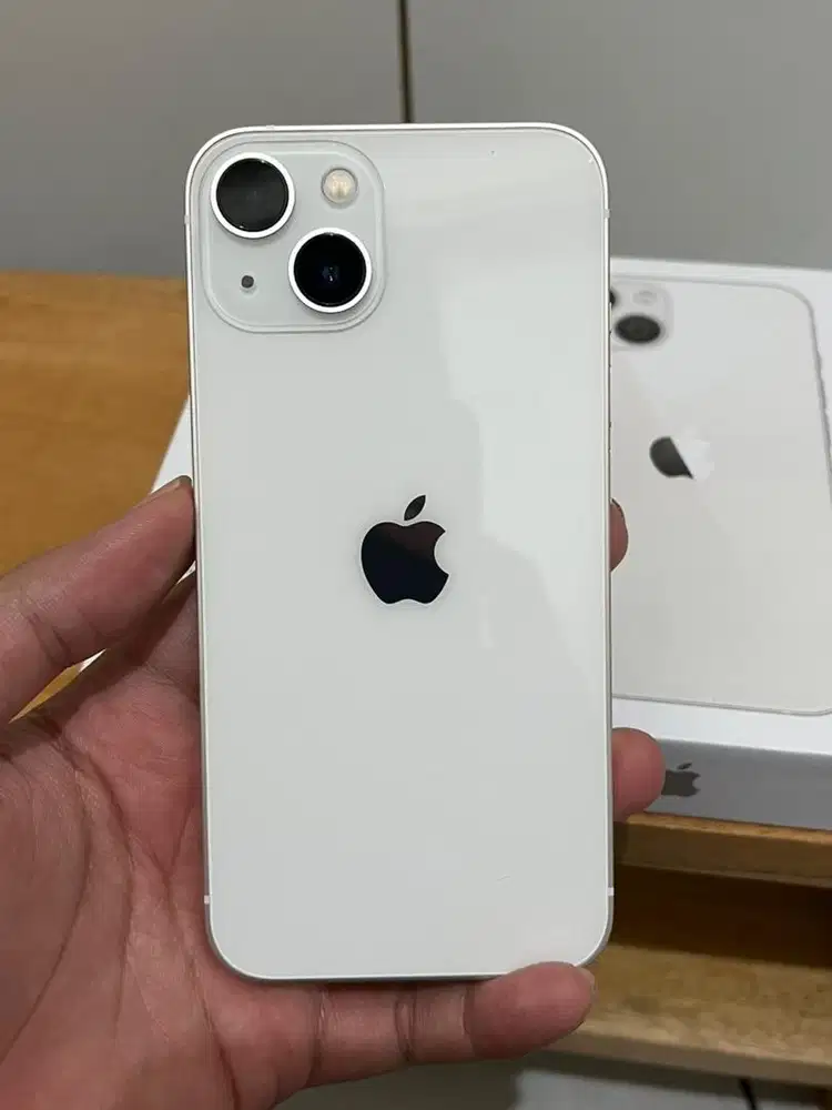 ALL OPERATOR EX INTER IPHONE 13 256 GB starlight (2nd bergaransi)