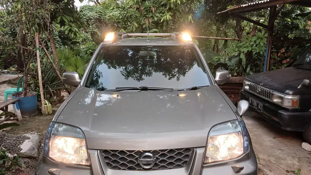 Nissan X-Trail 2005 Bensin