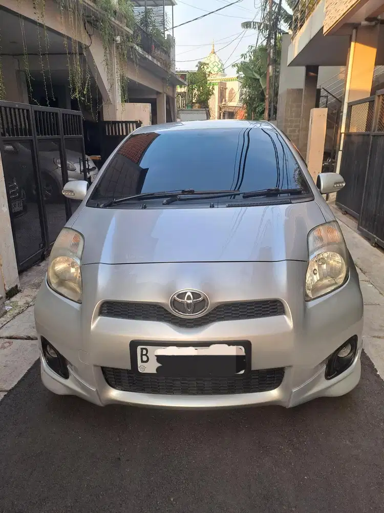 Toyota Yaris 2012 Bensin