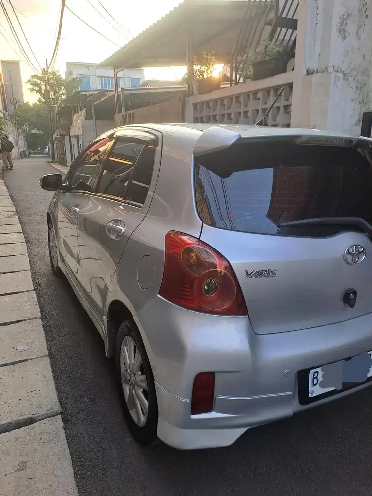 Toyota Yaris 2012 Bensin