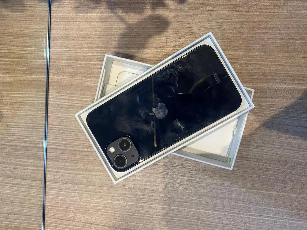 second iPhone 13 midnight