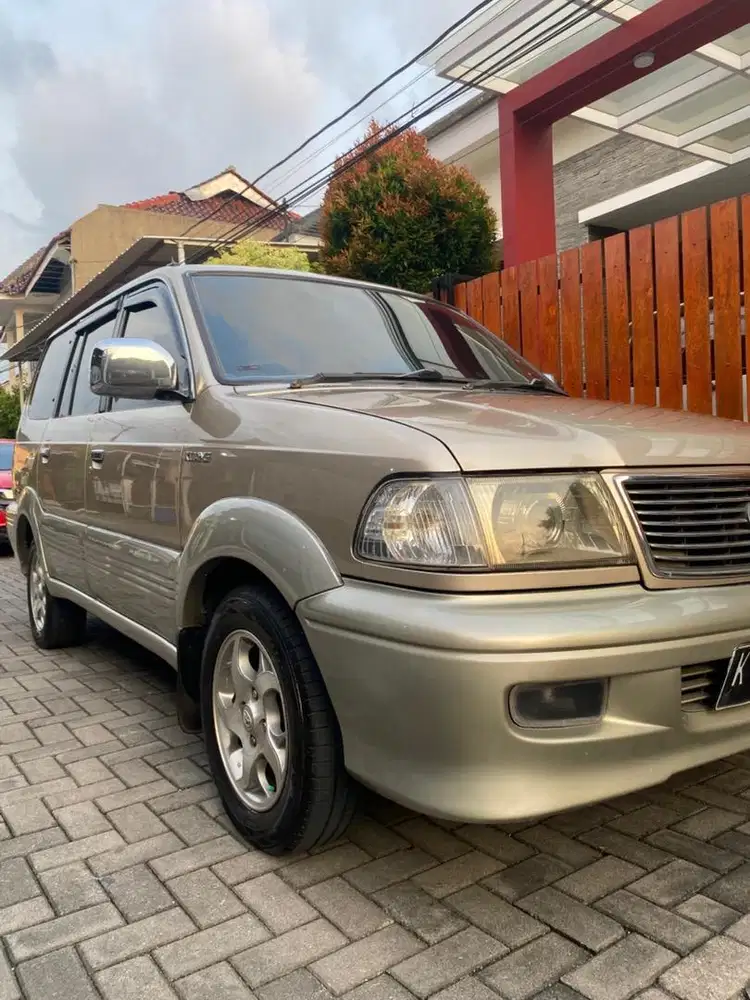 Kijang krista 2002/2001 Diesel Original istimewa jarang ada