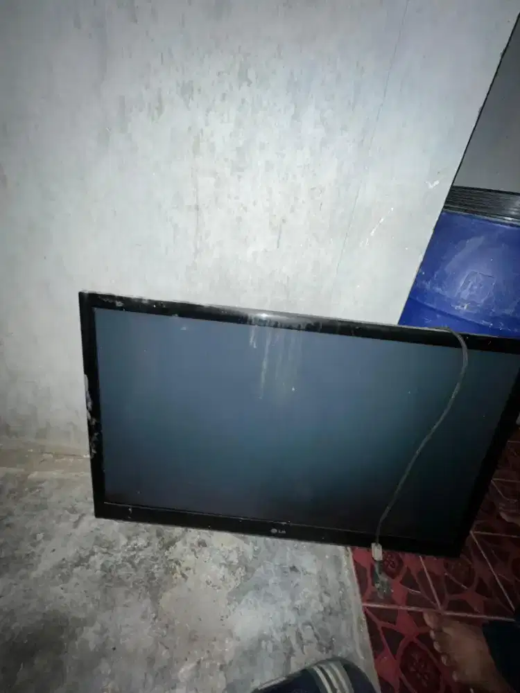 Tv LG 42 inch kondisi perlu di servis