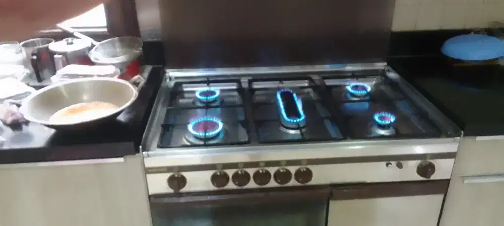 jasa SERVICE KOMPOR GAS
