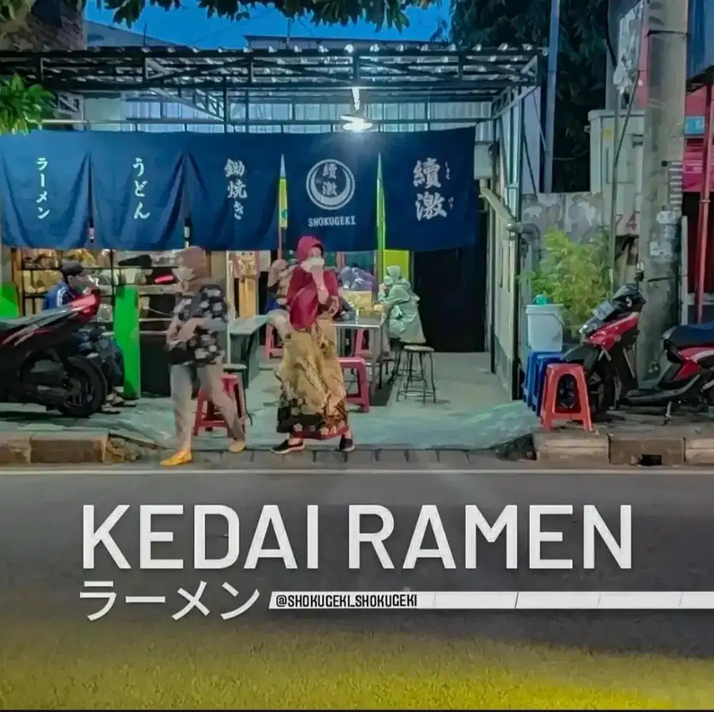 WAITERS KEDAI MASAKAN JEPANG