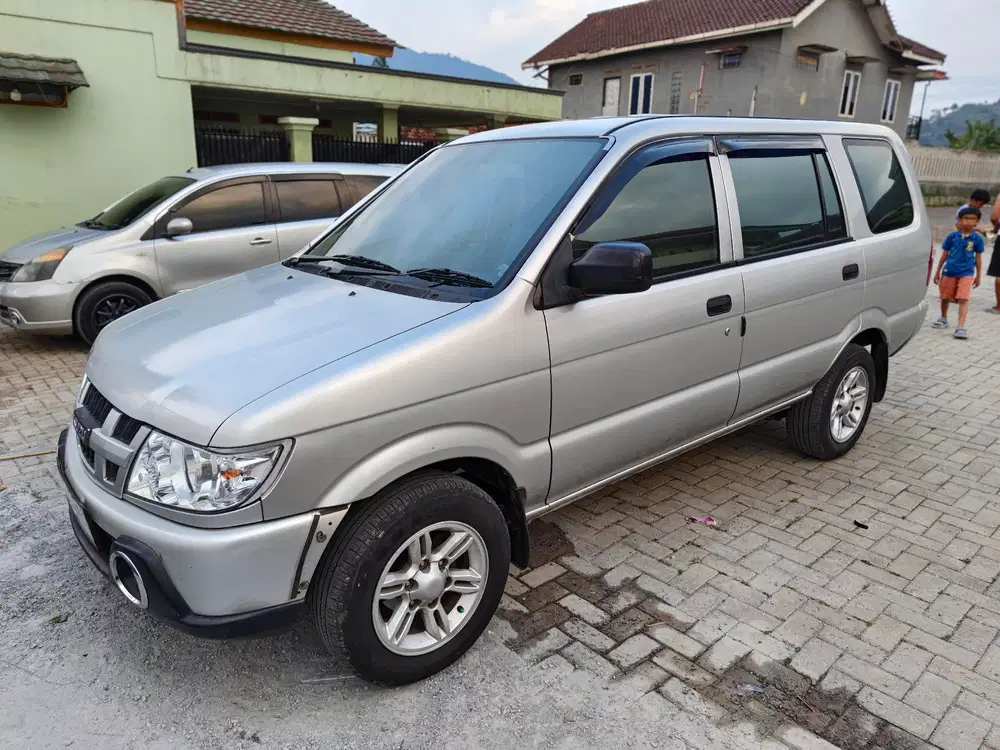 Isuzu Panther 2013 Diesel