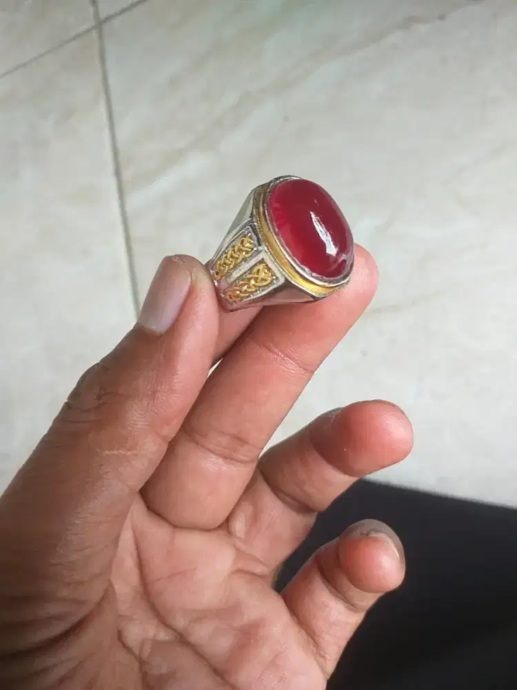 Batu red baron asli