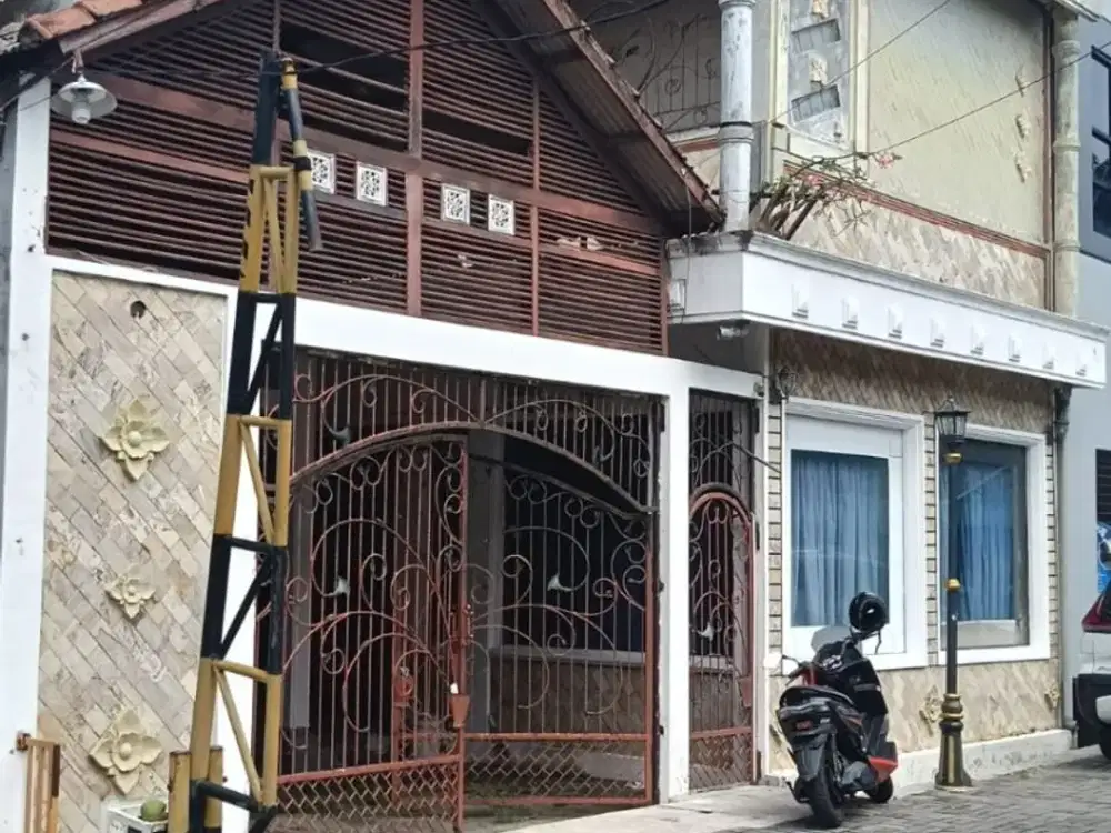 Rumah 2 Lantai Istimewa di Tlogosari Semarang – Pilihan Sempurna untuk Kantor atau Kos