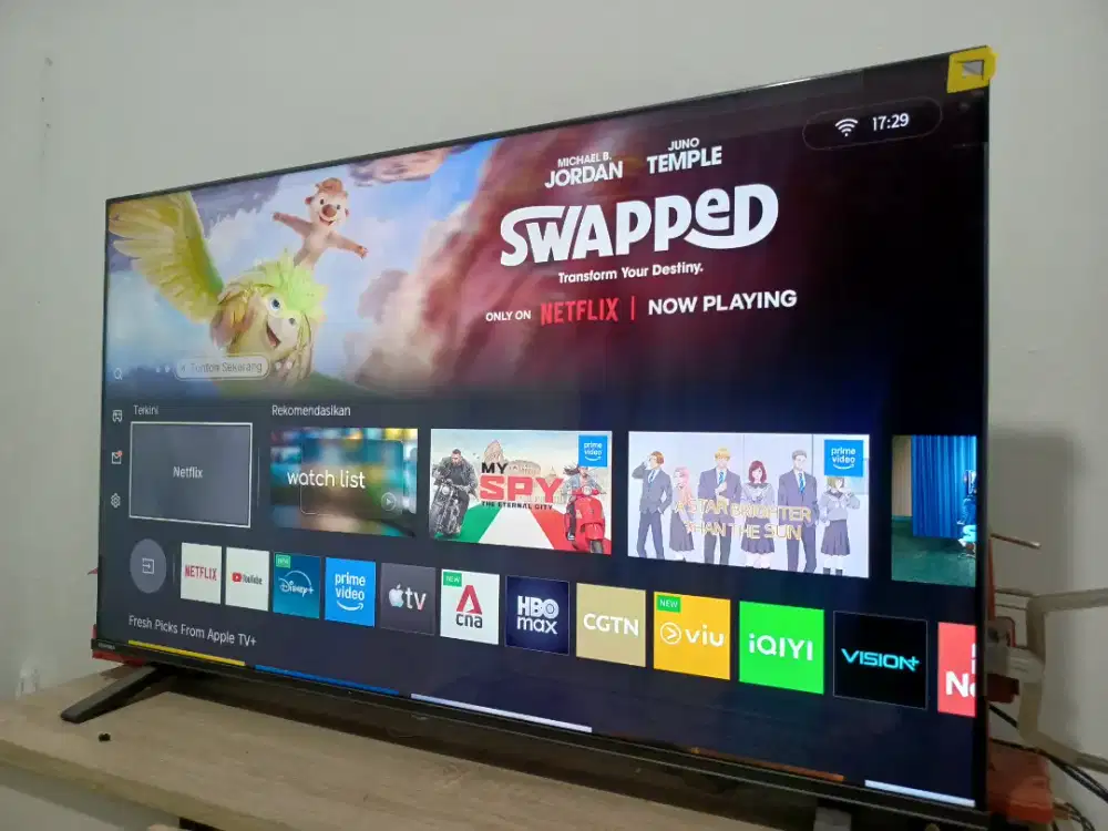 Thosiba Smart TV 50inc 4K