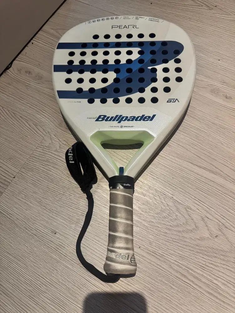 raket padel bullpadel pearl 2025