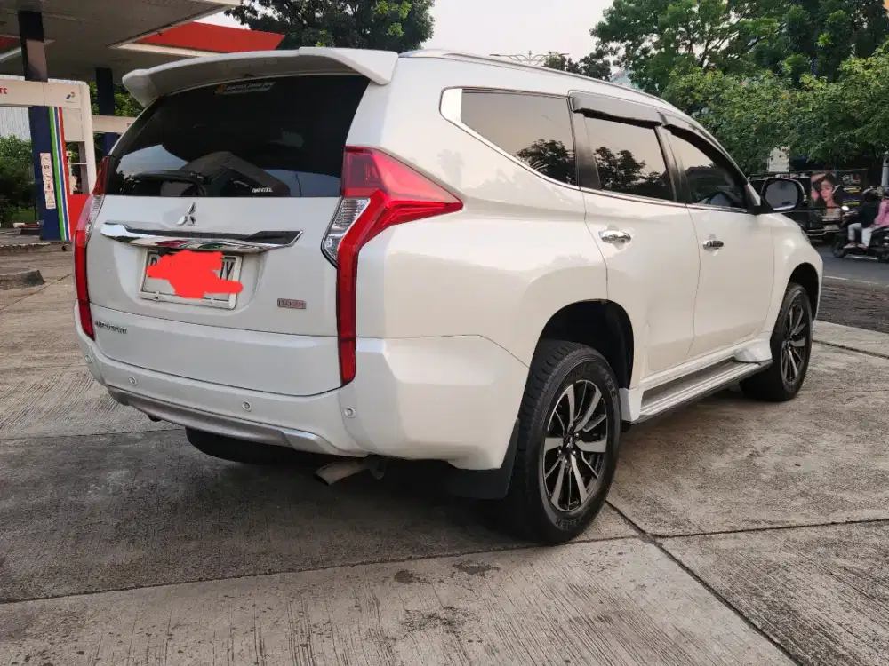 Mitsubishi pajero dakar 2018 istimewa