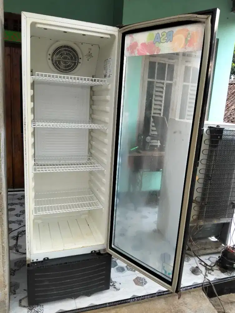 Shaowcase jumbo 4 rak