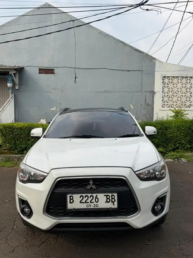 Mitsubishi Outlander Sport 2.0 PX Panoramic 2015 Putih Pribadi LOW KM
