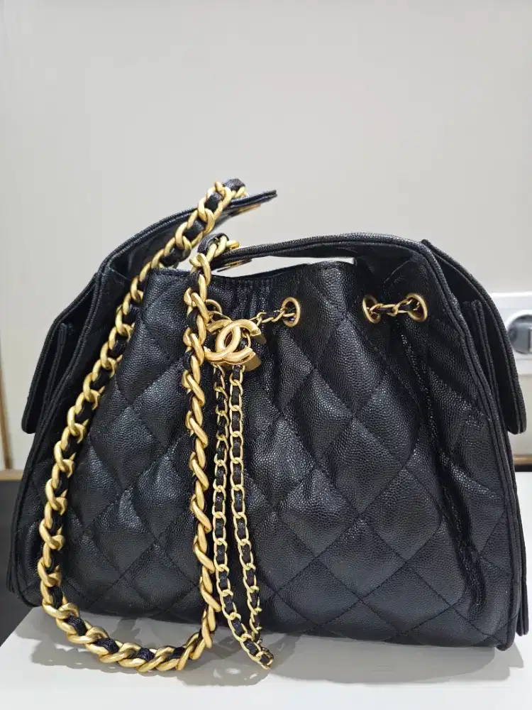 Chanel C25 non authentic kulas GC clothing