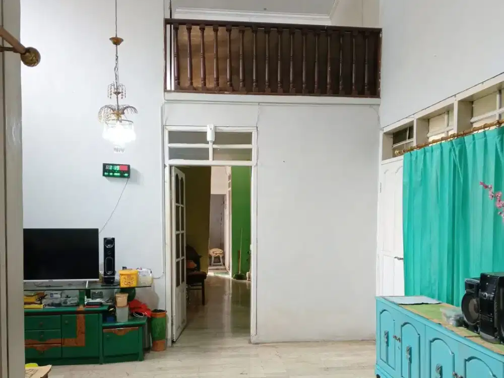 Jual Rumah Pusat Kota Bandung Turangga dekat TSM Gatot Subroto , Seskoad, Rs Muhammadiyah, Univ. Langlangbuana