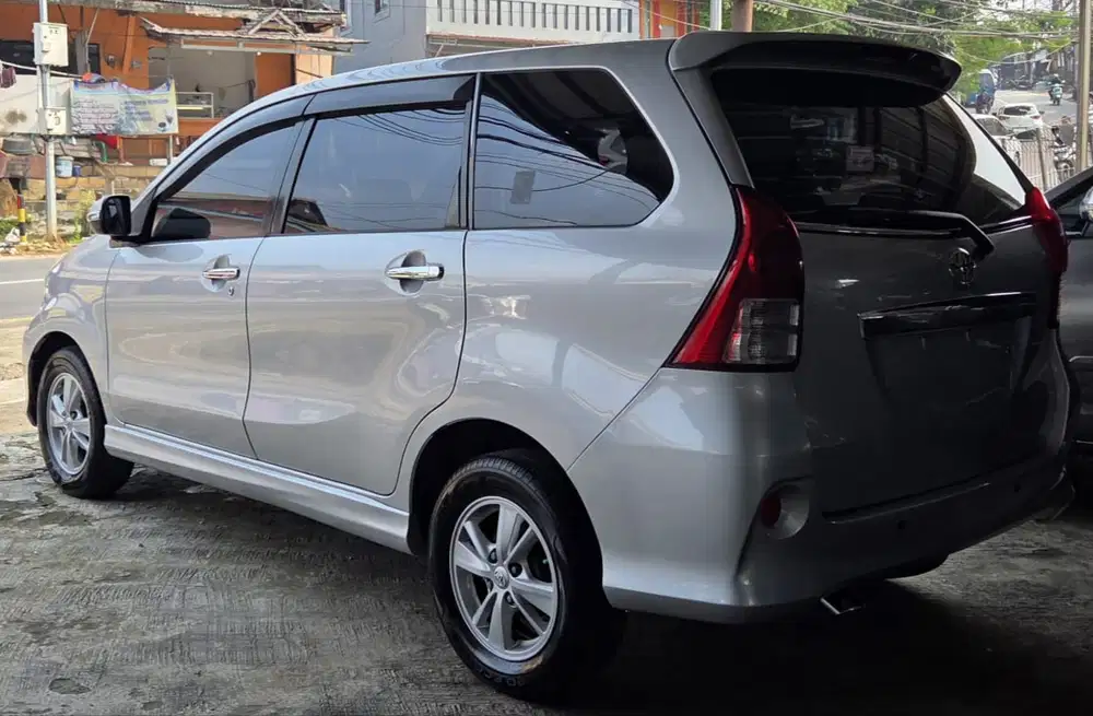 Toyota Avanza 2012 Bensin