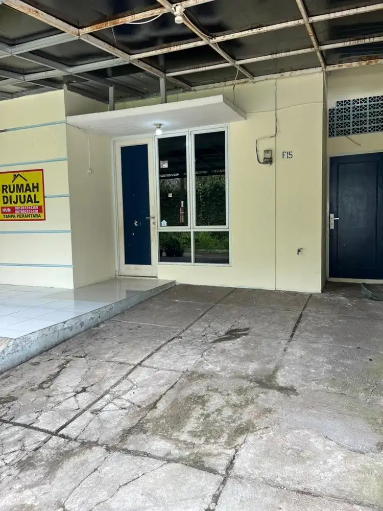 DISEWAKAN RUMAH STRATEGIS PER 3 atau 6 BULAN