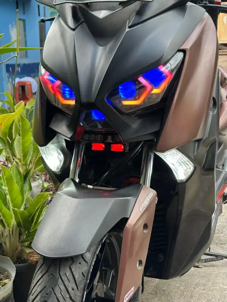 XMAX 2017 ABS TCS GOOD CONDITION