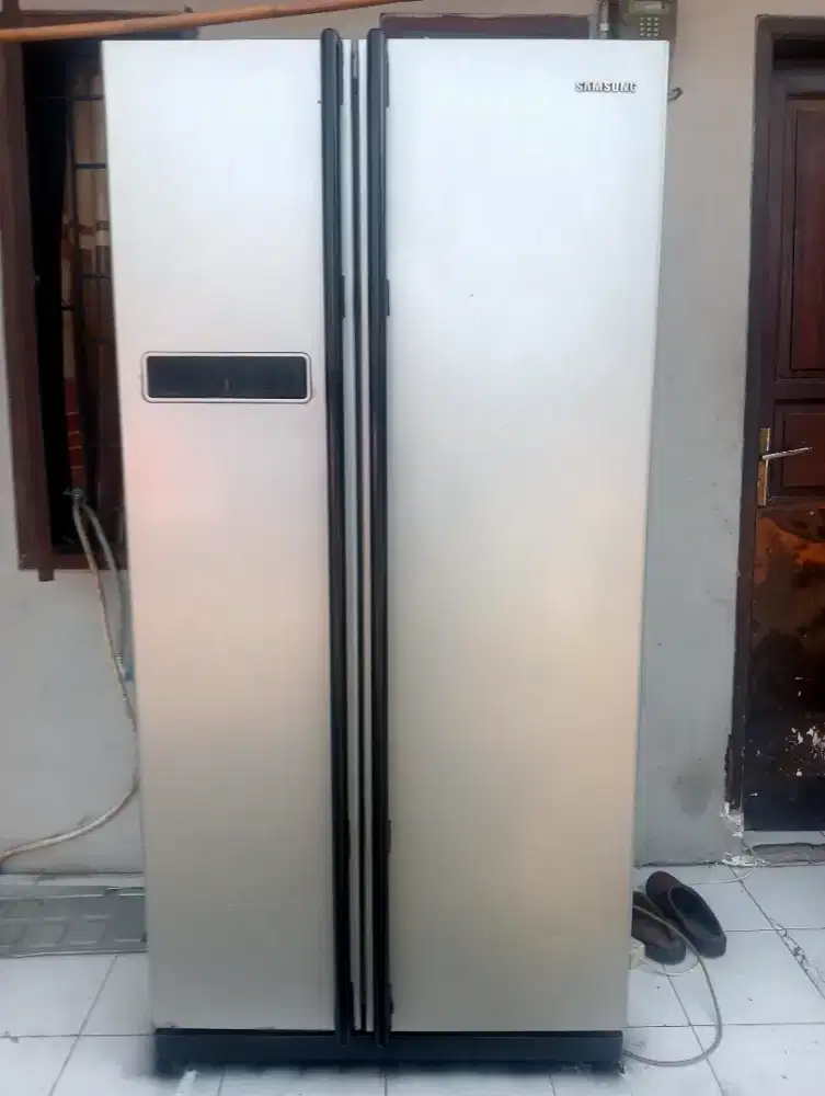 Kulkas sbs Samsung