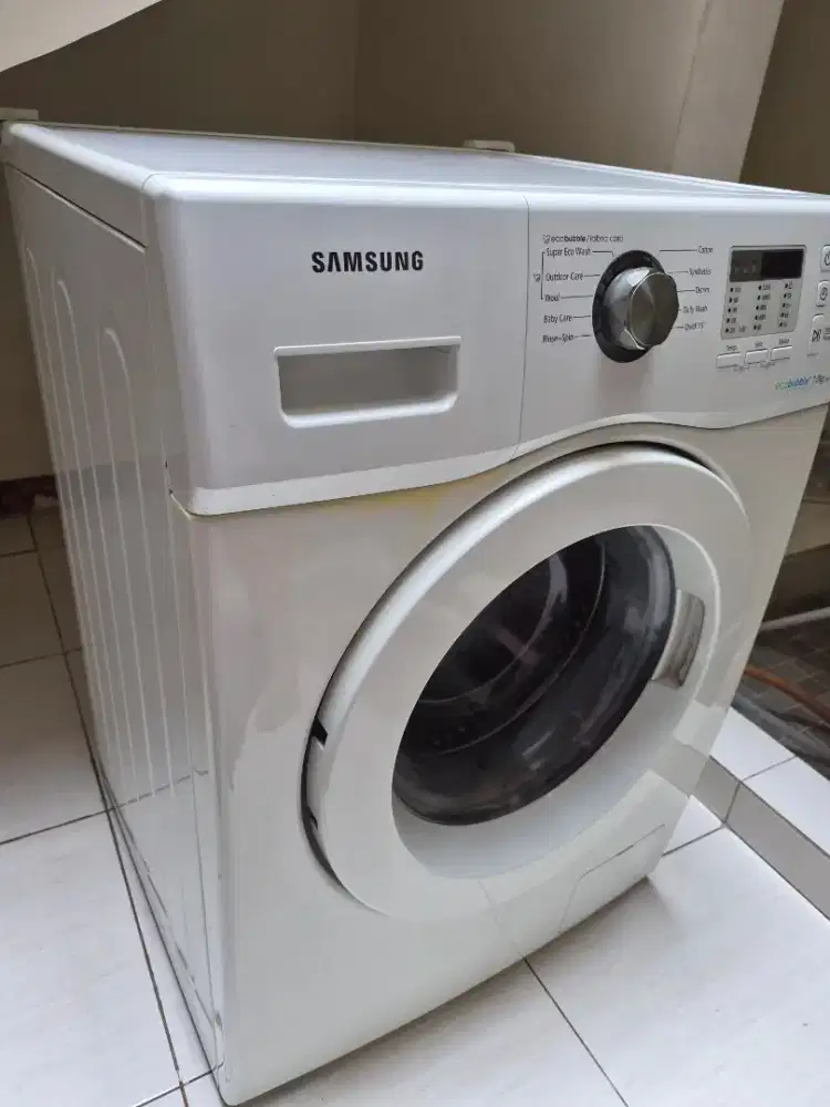Mesin cuci Samsung 7kg Eco Bubble