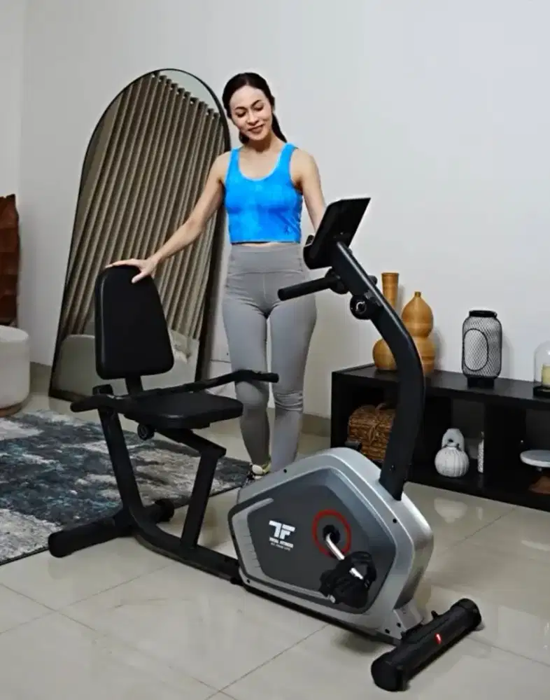 SEPEDA STATIS BANTU TERAPI/OLAH RAGA RECUMBENT BIKE TL 368R TOTAL
