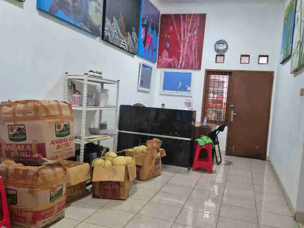 rumah siap huni murah strategis bisa untuk usaha/kantor/toko/kafe di Arcamanik