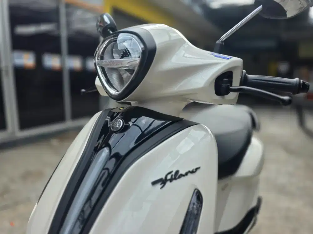 Mulus Kilometer Rendah - Yamaha Grand Filano 2023 - Putih
