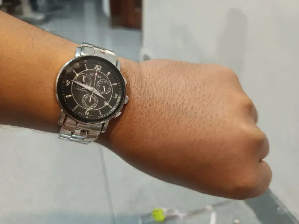 Jam Tangan Pria Bonia Chronograph Series BN 294C silver