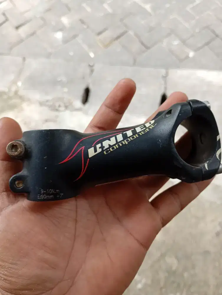 Stem united 31.8 9cm 7 derajat