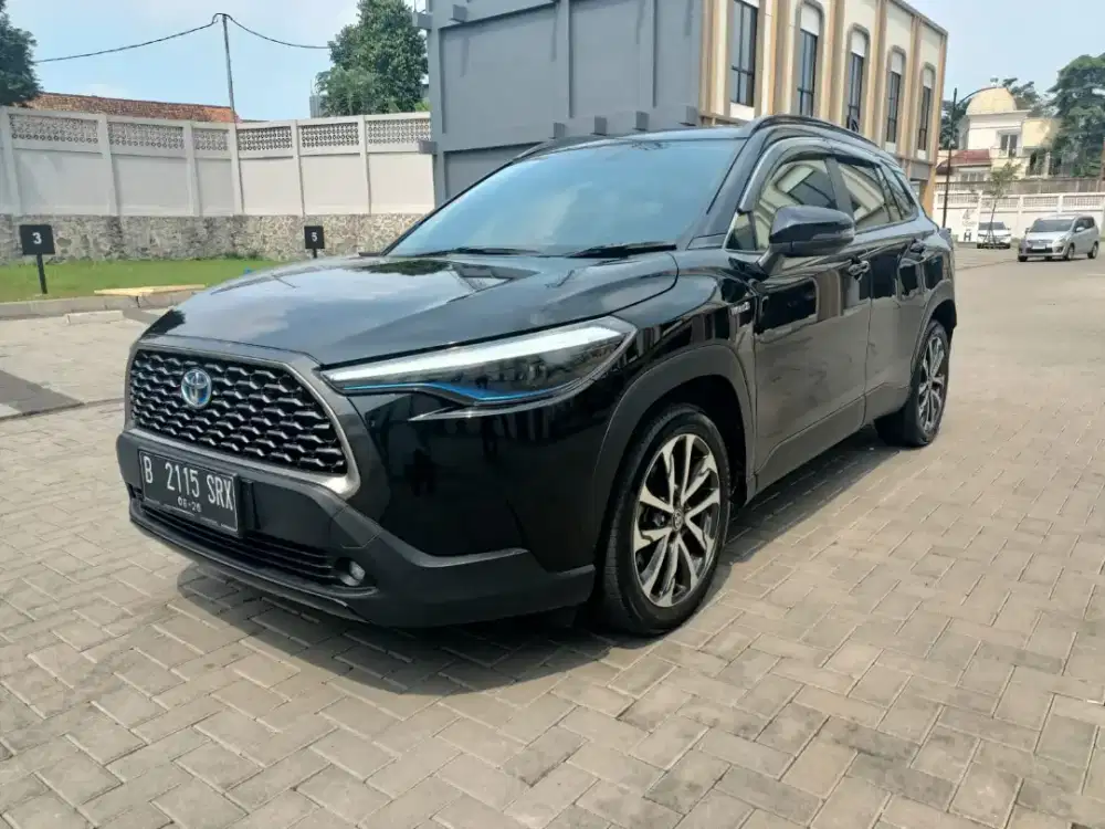 Corolla Cross Hybrid 1.8 AT 2021 Hitam