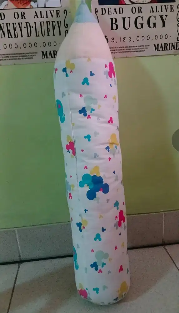 Guling Anak bentuk Pensil