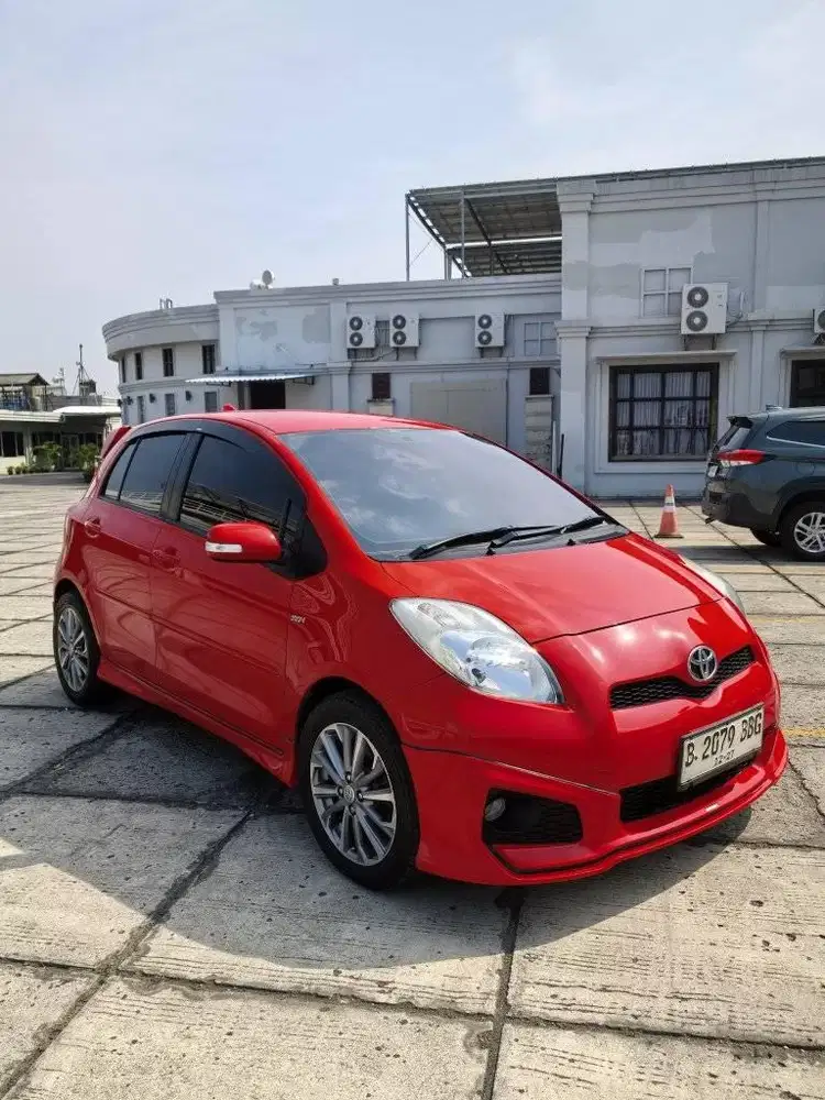 Toyota Yaris S Limited Automatic 2011 Murah