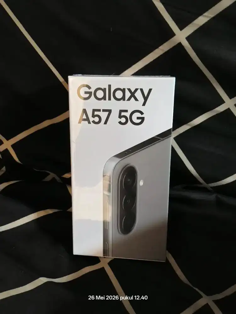 Samsung a57 5g 256 gb baru