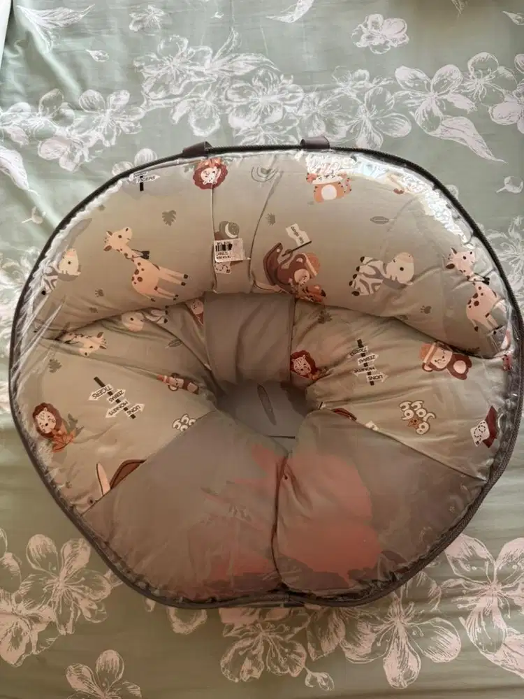 Bantal menyusui