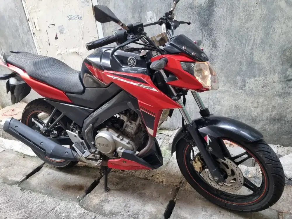 YAMAHA VIXION 2016 lengkap