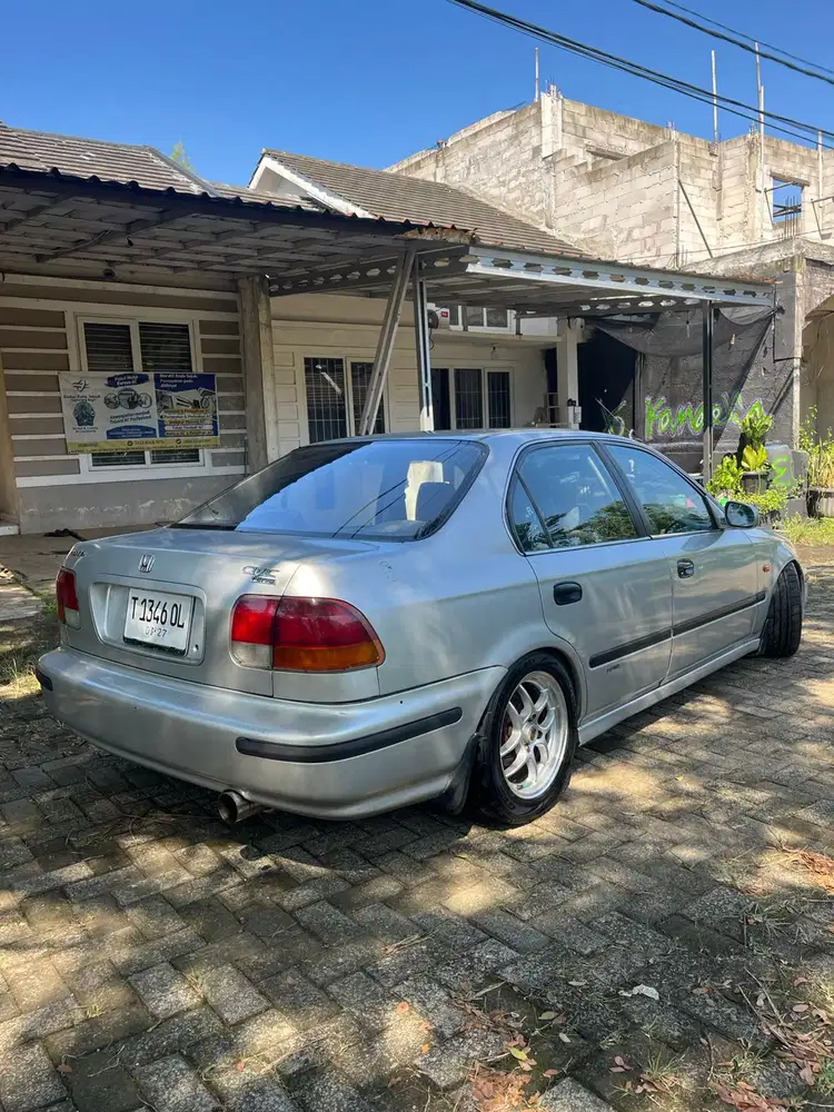Honda Civic 2000 Bensin