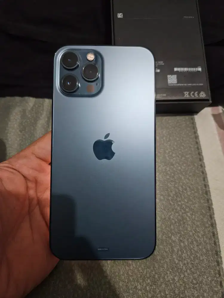 Dijual Iphone 12 Pro Max 128Gb ex garansi IBox