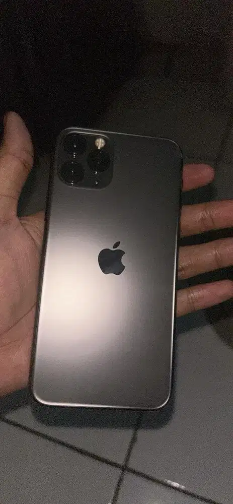 iphone 11 pro inter