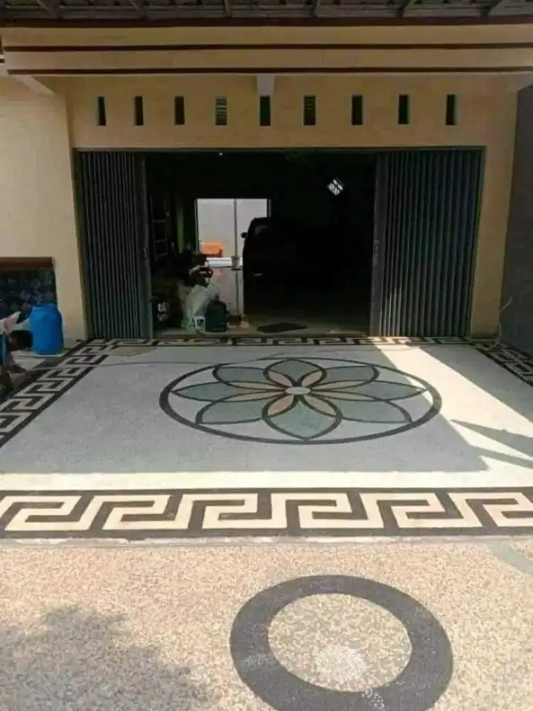 Tukang batu sikat