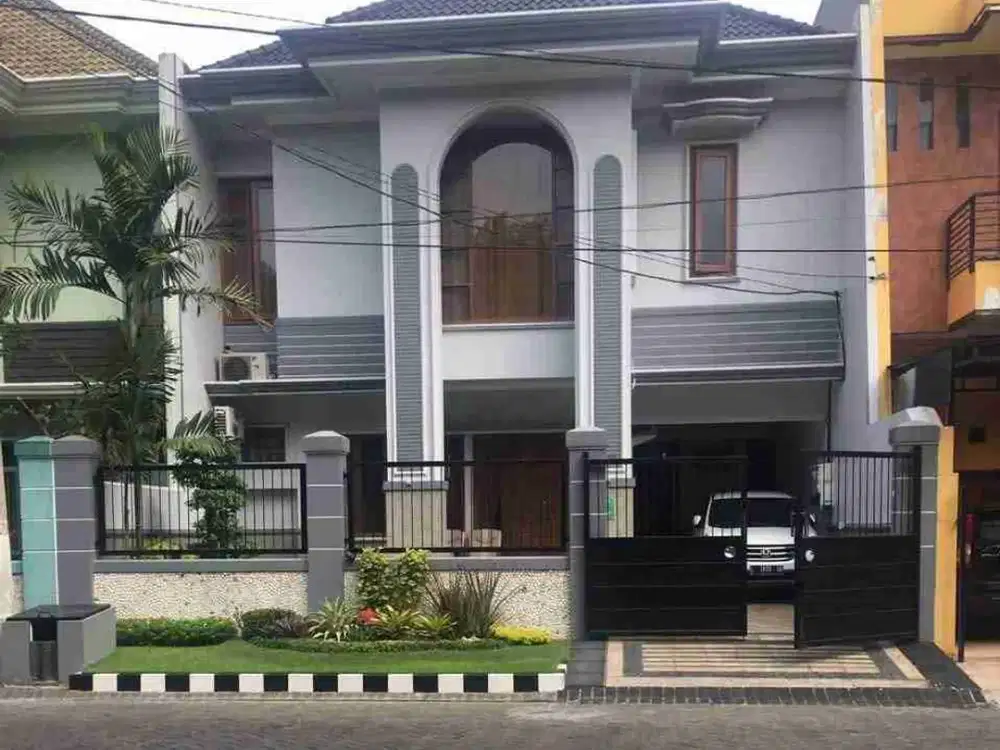 ‼️BANTING HARGA‼️ Rumah Mewah (10×20) di Babatan Pratama dekat Royal Residence Wiyung