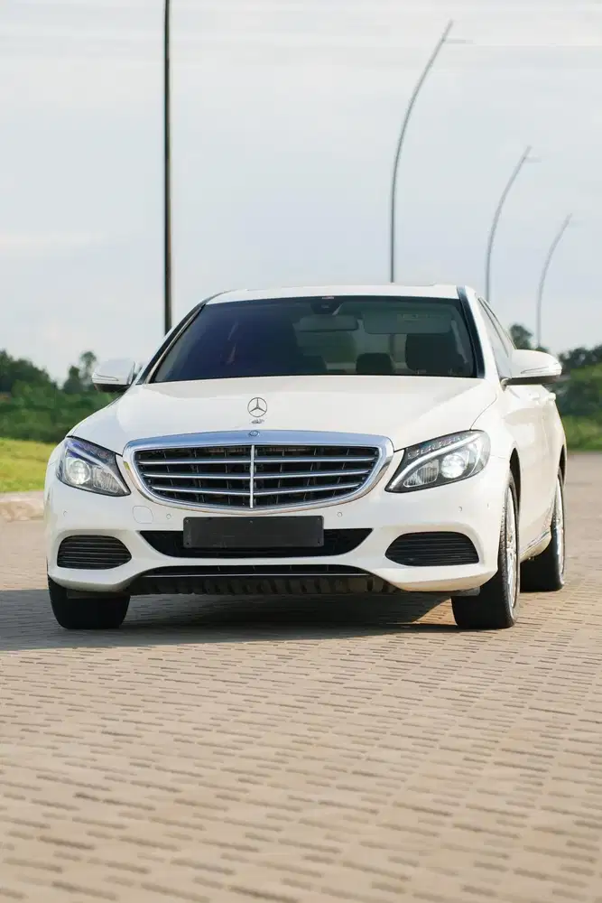 Mercedes Benz C250 Exclusive 2015 W205