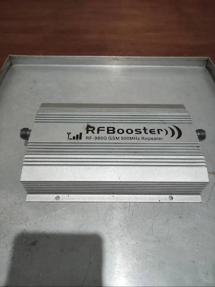 Penguat Sinyal GSM RF-980 GSM 900mhz cell phone repeater, repeater sgl